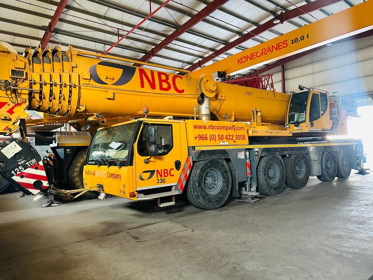Cranes & Heavy Equipment